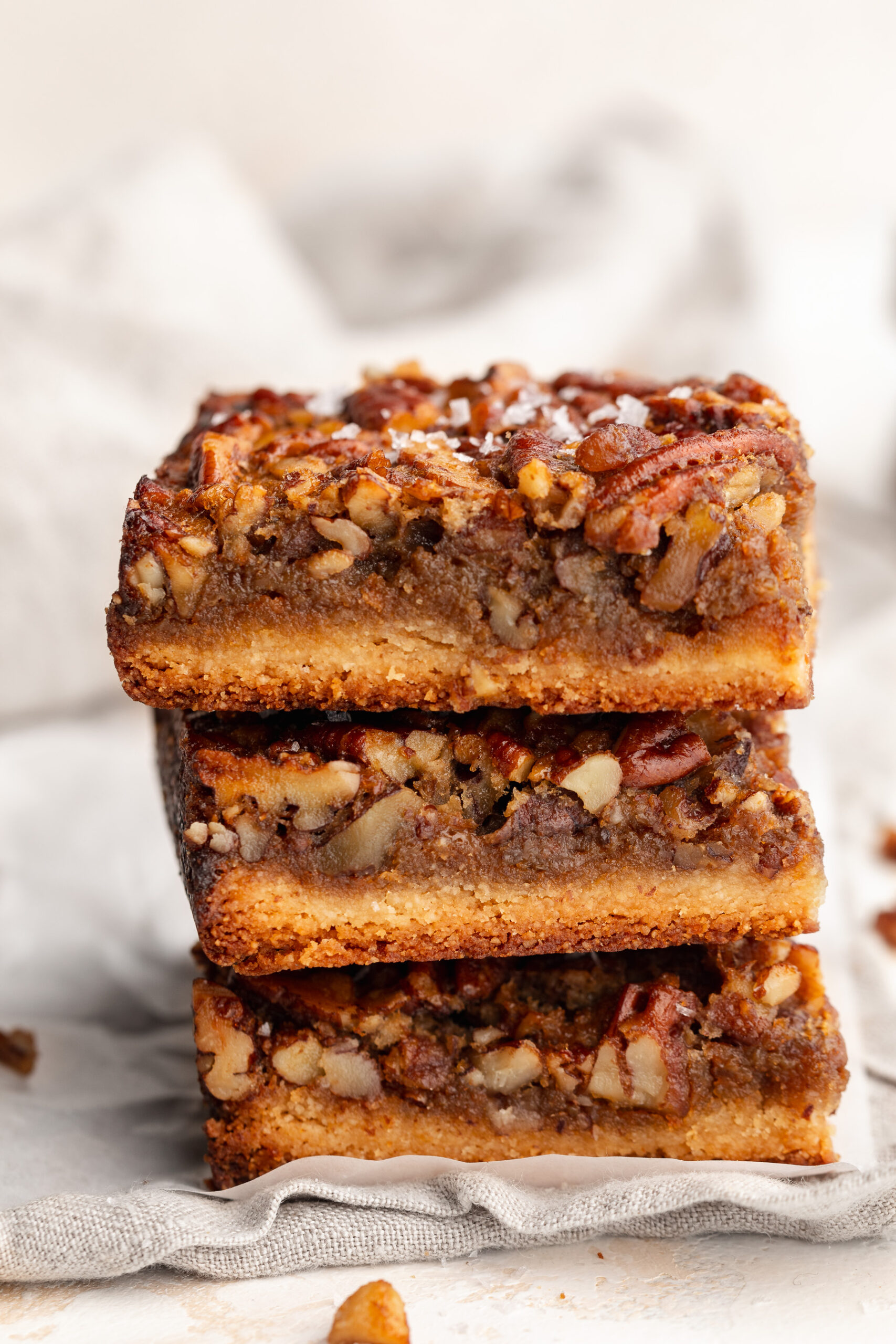 How to Make Delicious Grain-Free Vegan Pecan Pie Bars